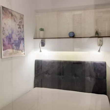 Apartment Luxurious Aparment In The Heart Of Thessaloniki