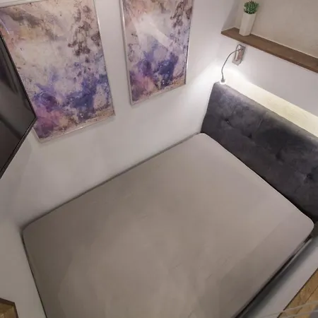 Luxurious Aparment In The Heart Of