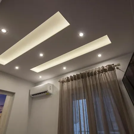 Apartment Luxurious Aparment In The Heart Of